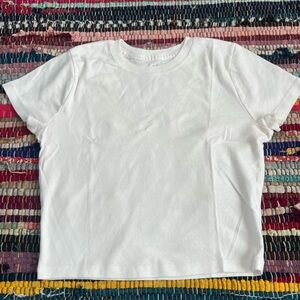 White hollister babytee